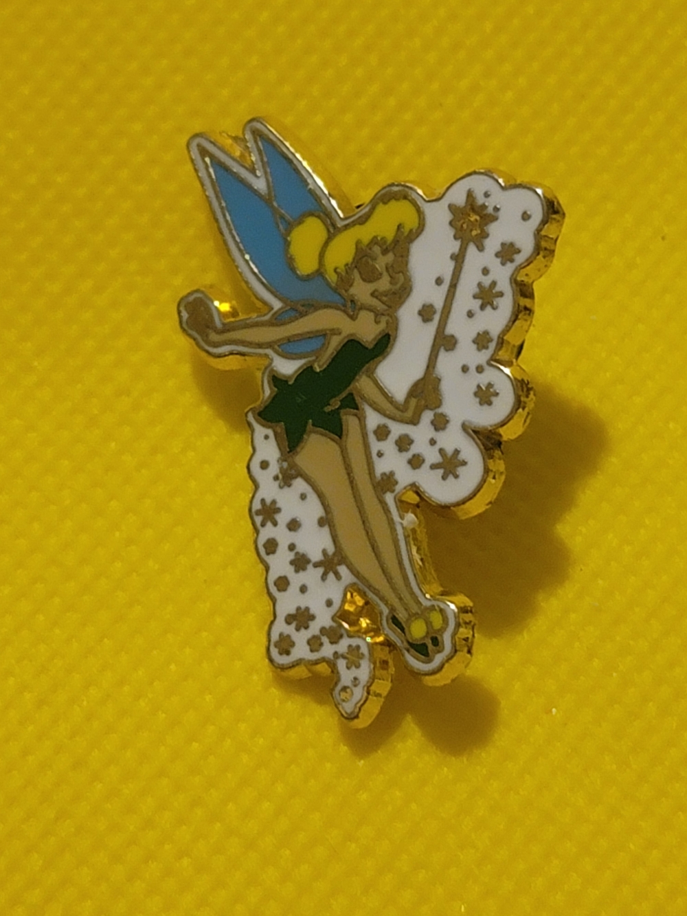 Disney Tinker Bell Trading Pin - Green Dress, Blue Wings, Yellow Hair
